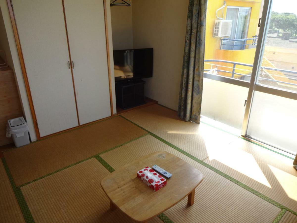Pension Orange Box Miyakojima  Exterior foto