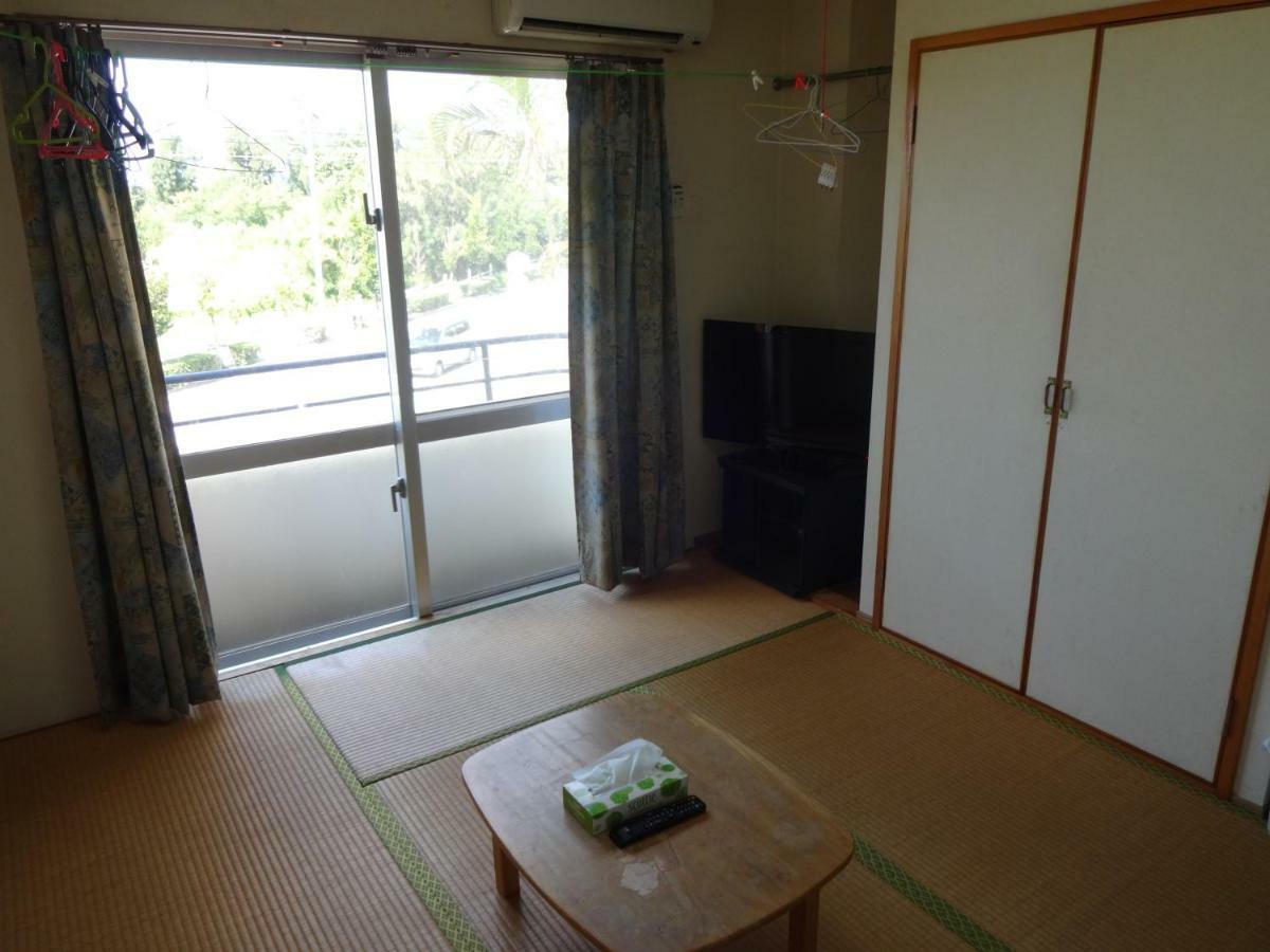 Pension Orange Box Miyakojima  Exterior foto